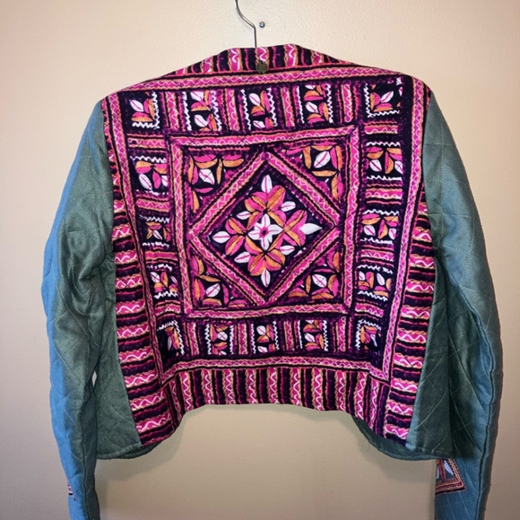 Vintage Billabong East of West Jacket. - Picture 4 of 5